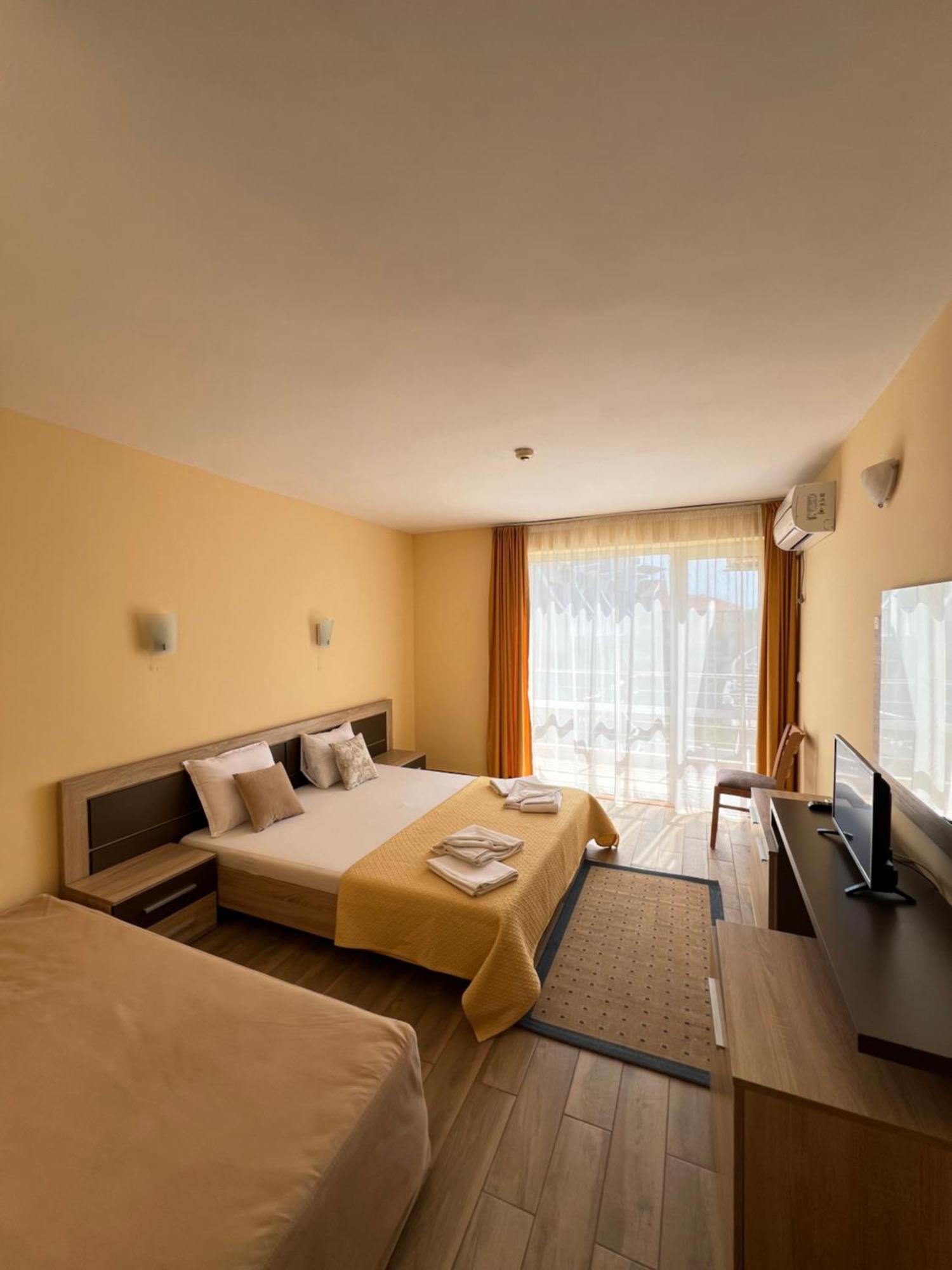 Hotel Damyanoff Лозенець Екстер'єр фото