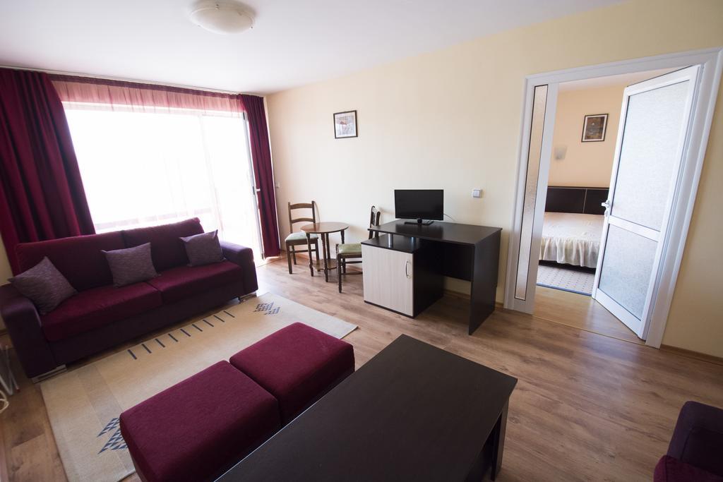 Hotel Damyanoff Лозенець Екстер'єр фото